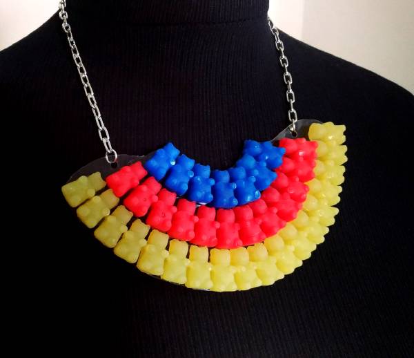  collana orsetti gomma in colla a caldo colorata