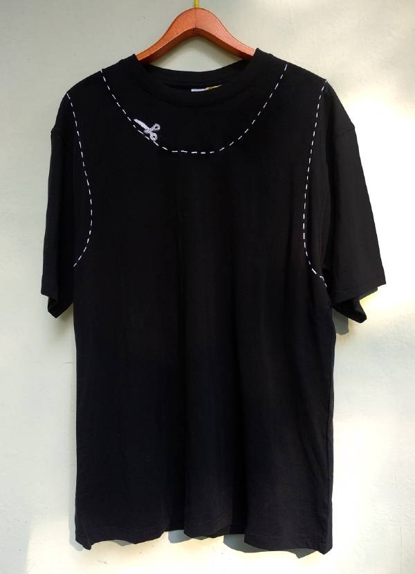  tshirt tratteggio ritaglio ricamata a mano