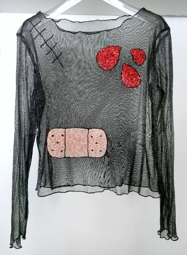  maglia mesh con applicazioni patch lurex