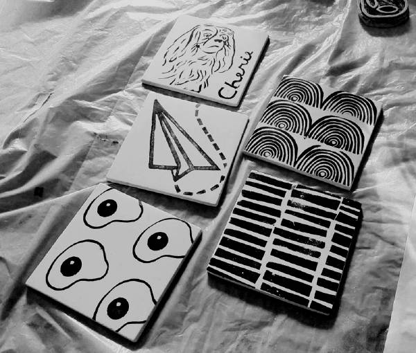  sottobicchieri stampati con linoleum 5